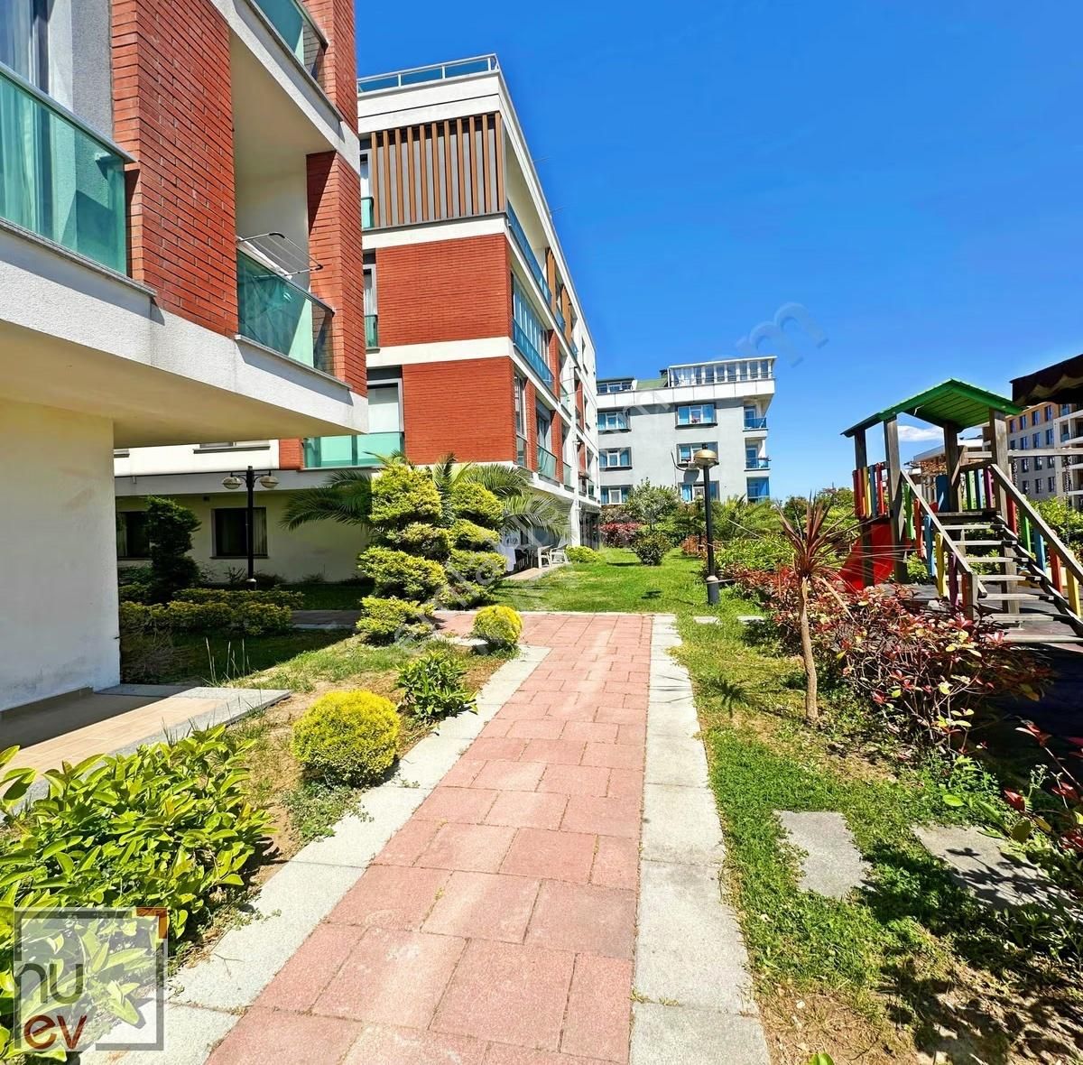 Modern Site Yaşamında Butik Konsept 2+1 Bahçe Katı-nuev - Görsel 4