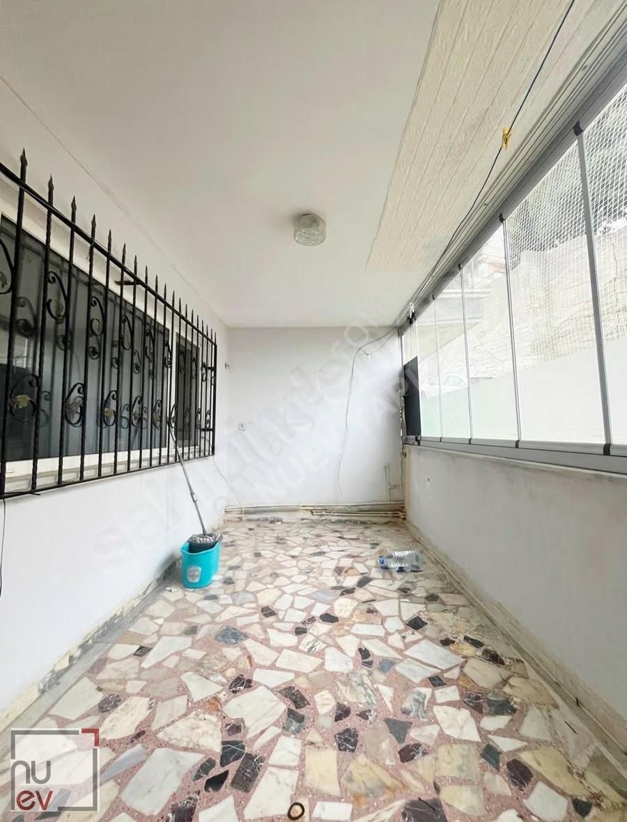 Büyükçekmece Pınartepe'de Sahile Yakın 2+1-nuev - Görsel 2