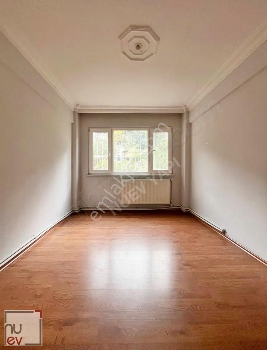 Büyükçekmece Pınartepe'de Sahile Yakın 2+1-nuev - Görsel 9