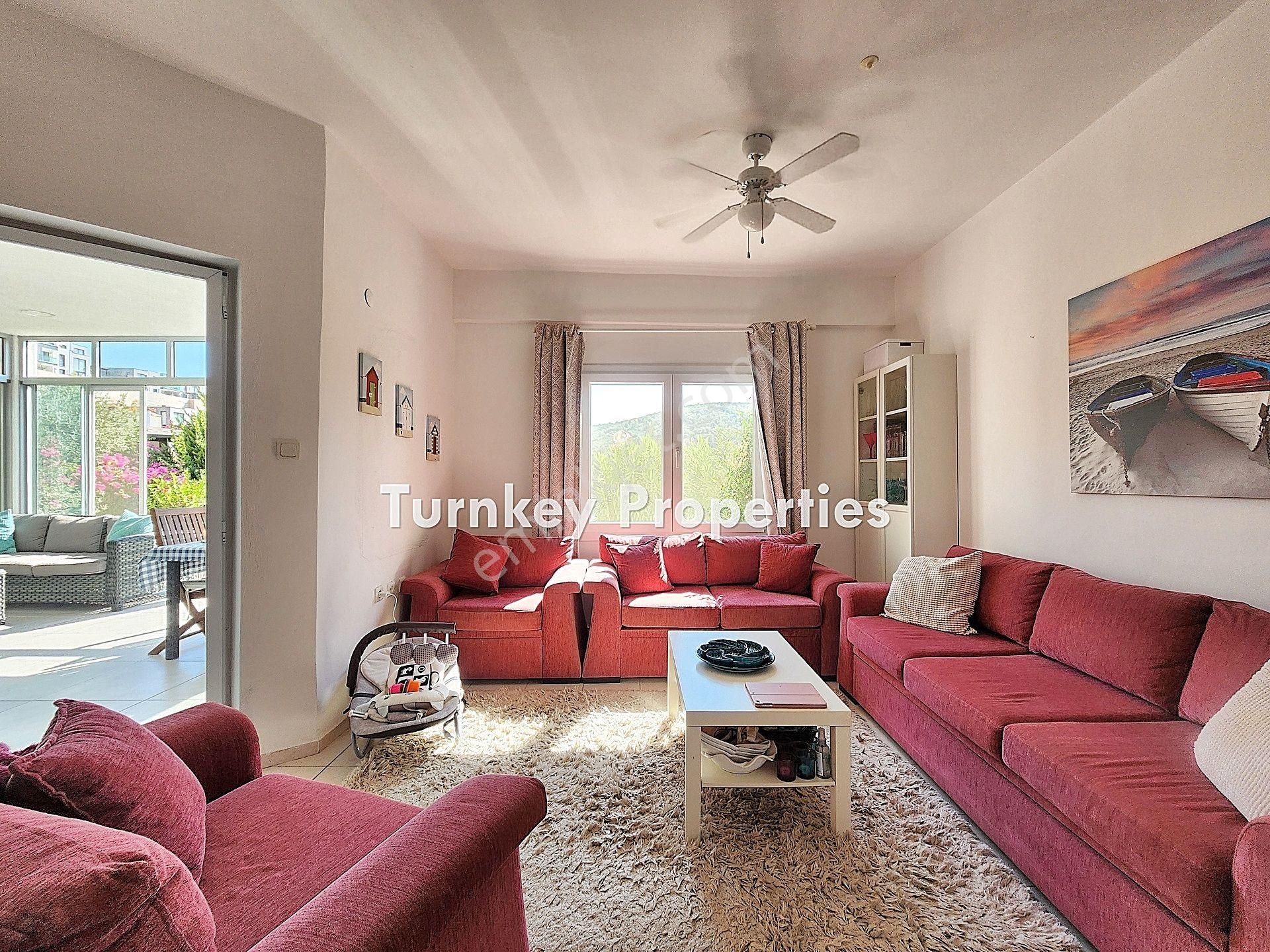 Adabükü Satılık Dubleks Villa, Bahçeli Ve Site İçinde, Tam Donanımlı - Görsel 20