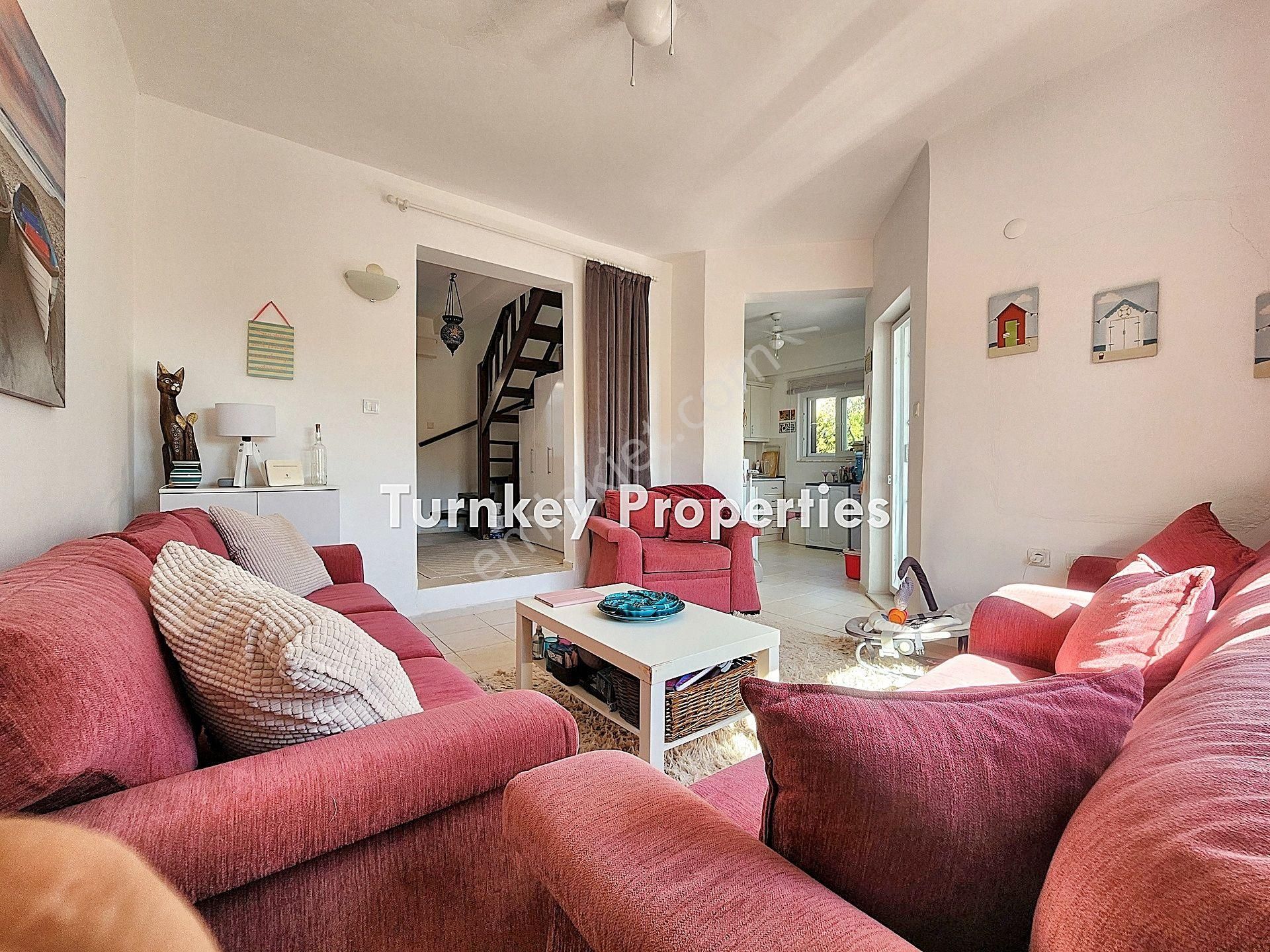 Adabükü Satılık Dubleks Villa, Bahçeli Ve Site İçinde, Tam Donanımlı - Görsel 19