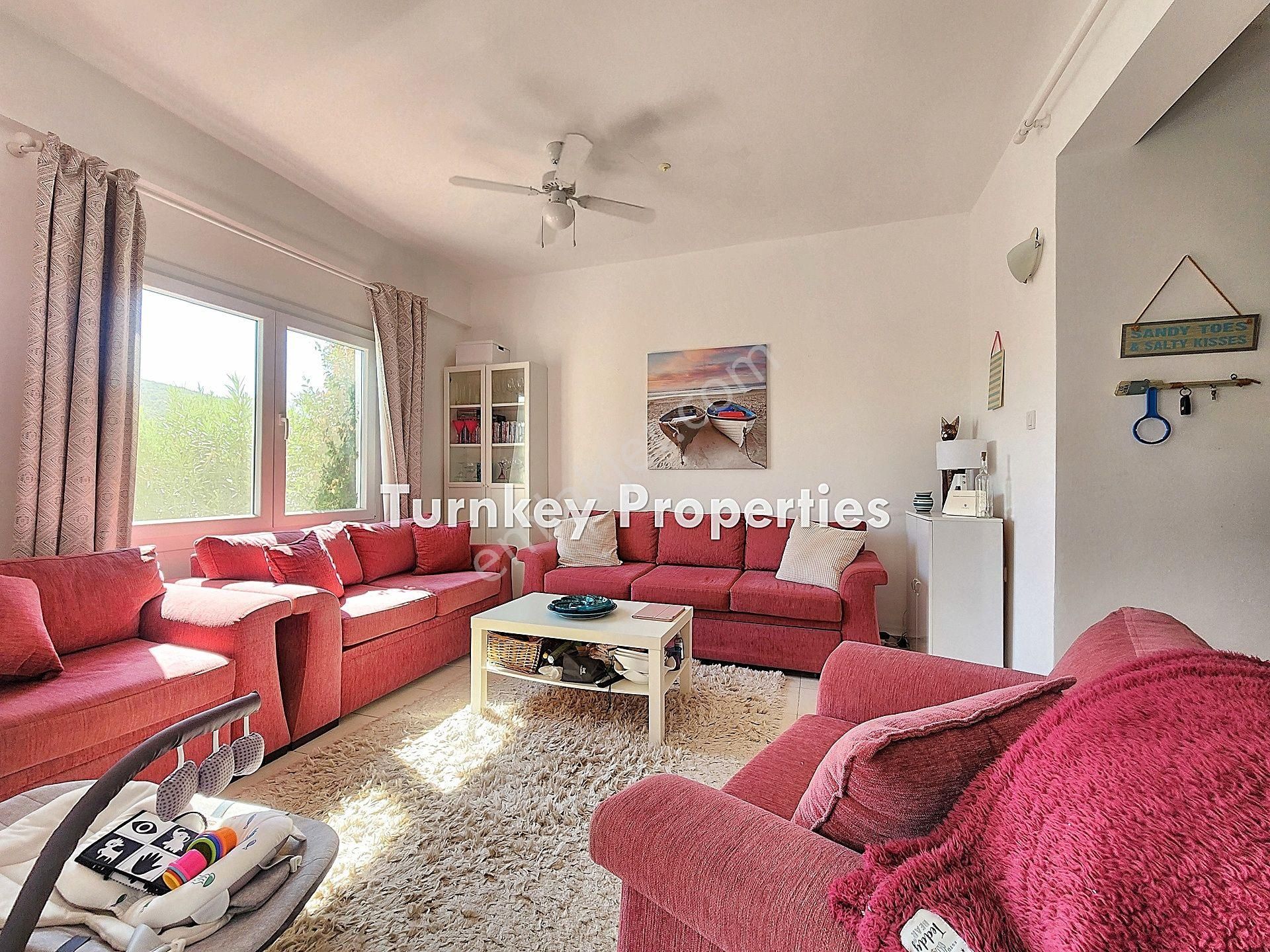 Adabükü Satılık Dubleks Villa, Bahçeli Ve Site İçinde, Tam Donanımlı - Görsel 17