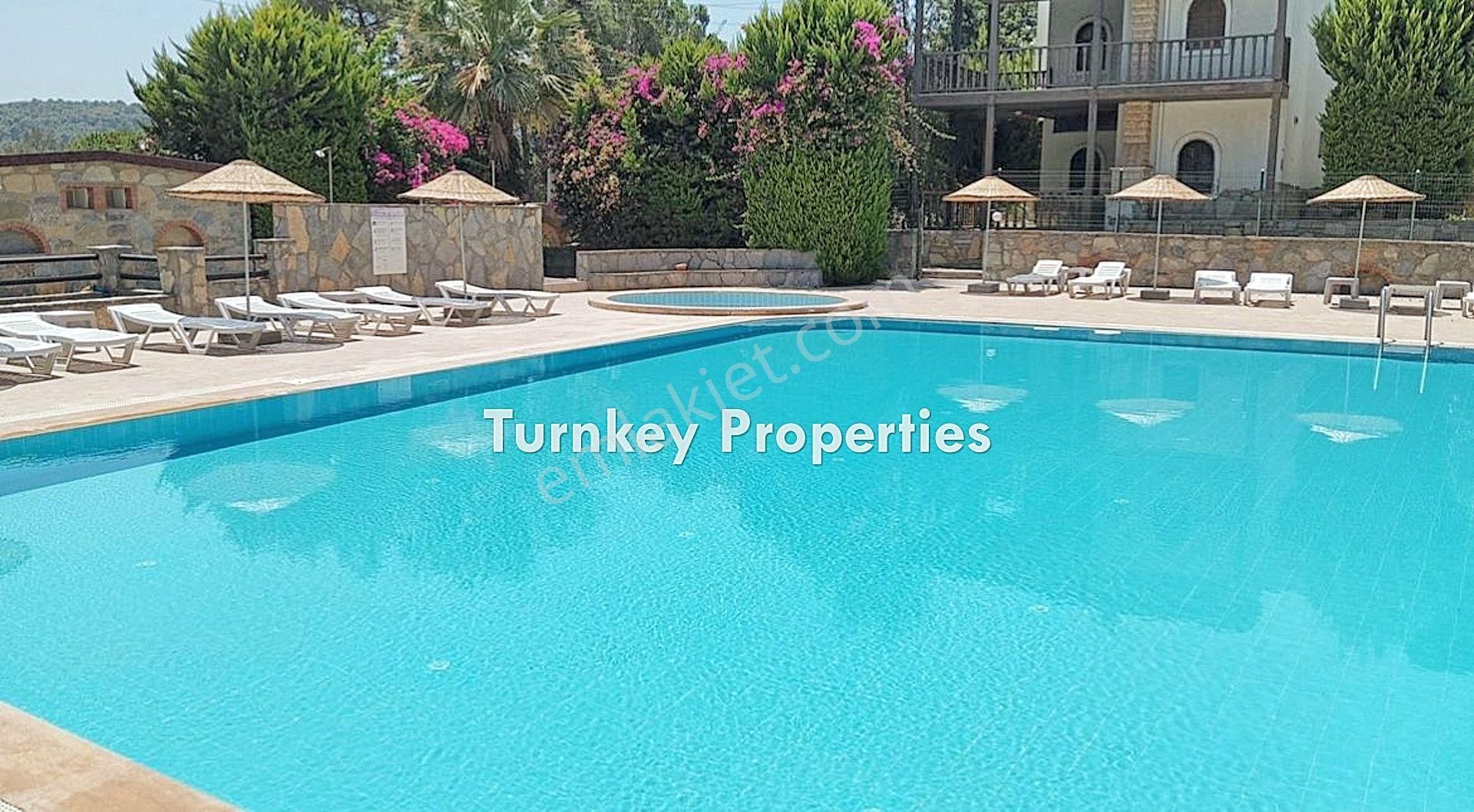 Adabükü Satılık Dubleks Villa, Bahçeli Ve Site İçinde, Tam Donanımlı - Görsel 3