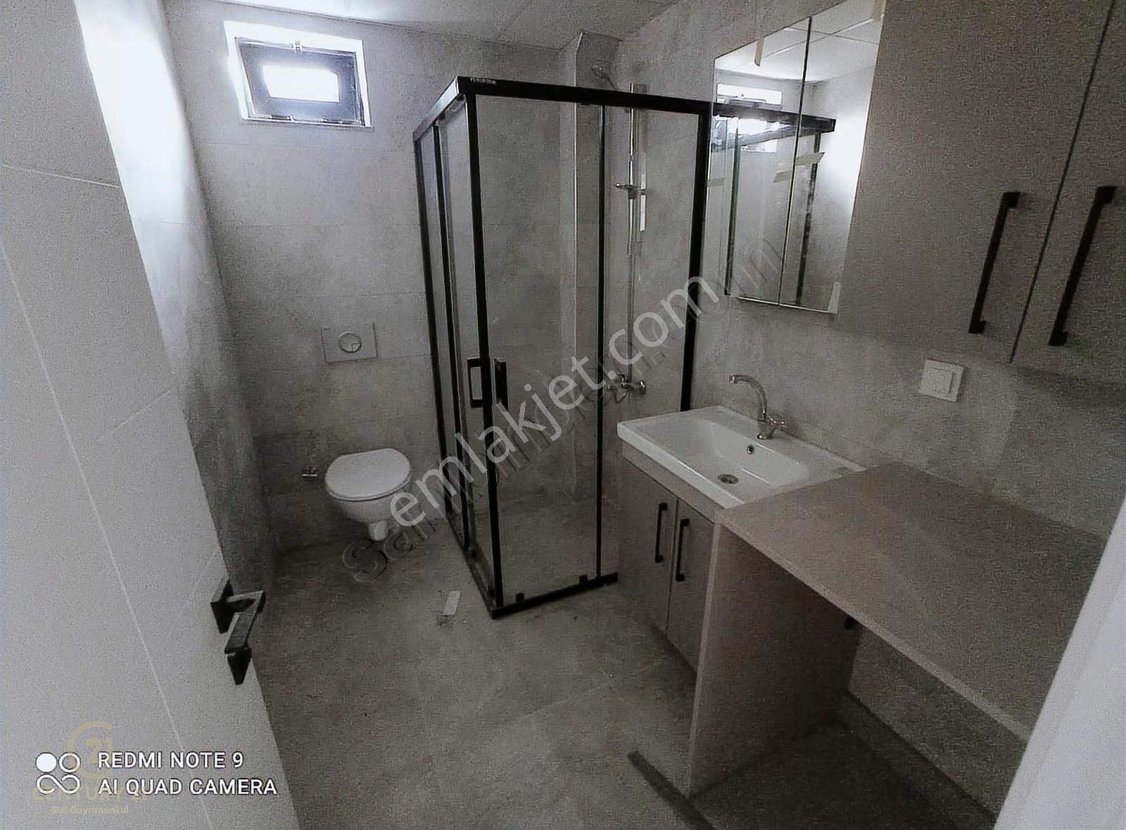 Century21 Bal'dan Balıkesir Paşaalanında Sıfır 1+1 Kiralık Daire - Görsel 13