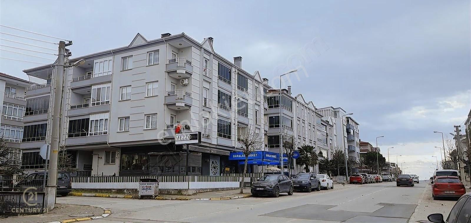 Century21 Bal'dan Balıkesir Bahçelievlerde Satılık 3+1 Daire - Görsel 3