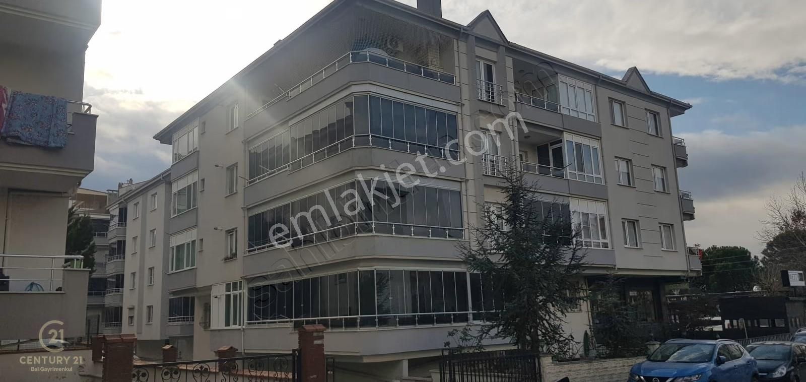 Century21 Bal'dan Balıkesir Bahçelievlerde Satılık 3+1 Daire - Görsel 2