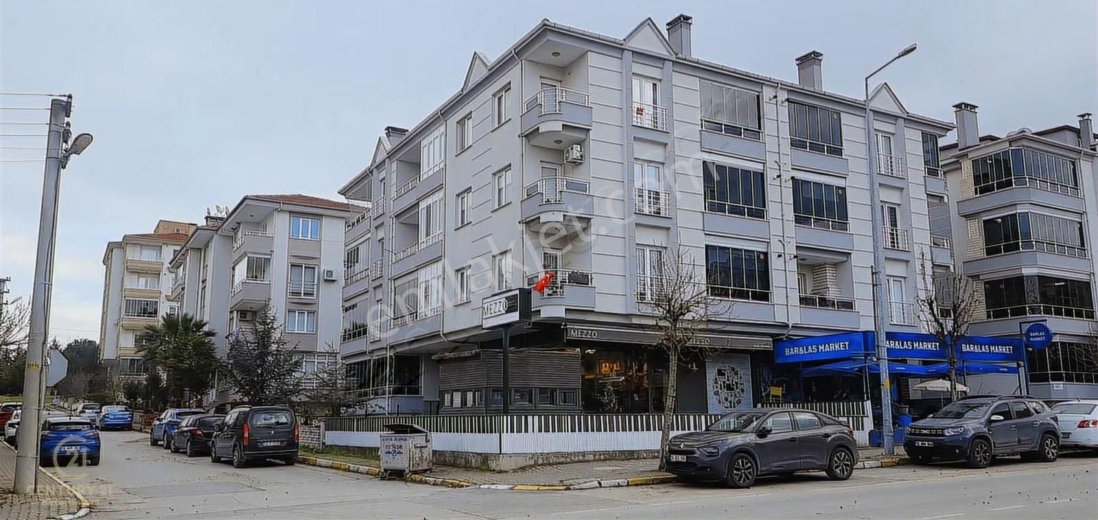 Century21 Bal'dan Balıkesir Bahçelievlerde Satılık 3+1 Daire - Görsel 11