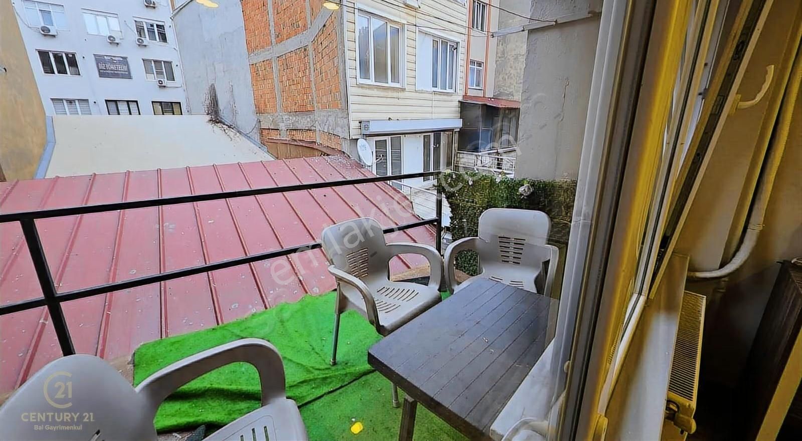 C21 Bal'dan Devren Kiralık Çarşı Merkez'de Kuaför Salonu - Görsel 4