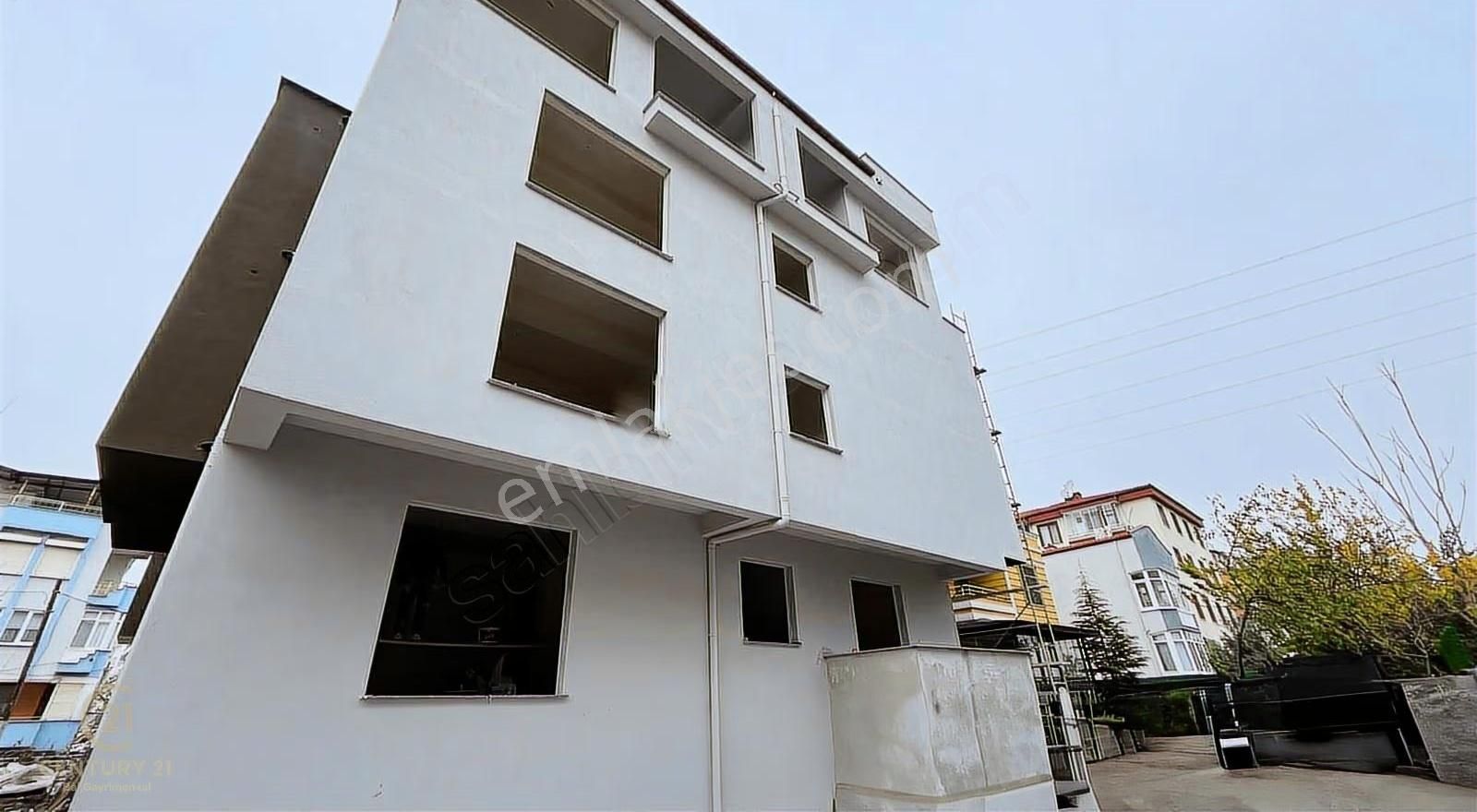 Century21 Bal'dan Bahçelievler Mah.'de Satılık 2+1 Daire - Görsel 14