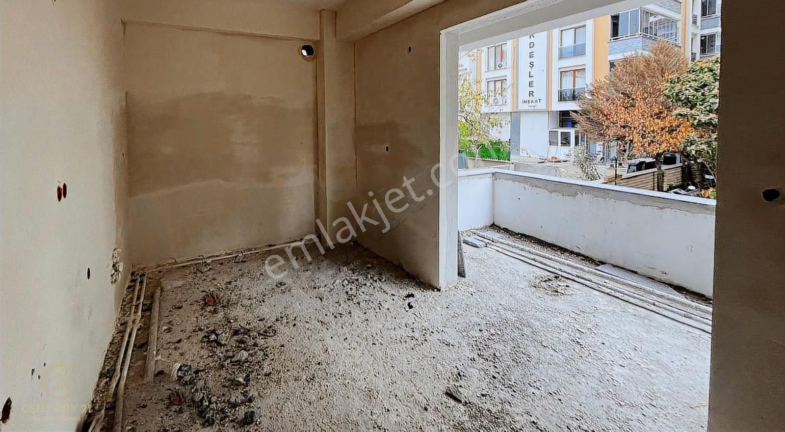 Century21 Bal'dan Bahçelievler Mah.'de Satılık 2+1 Daire - Görsel 4