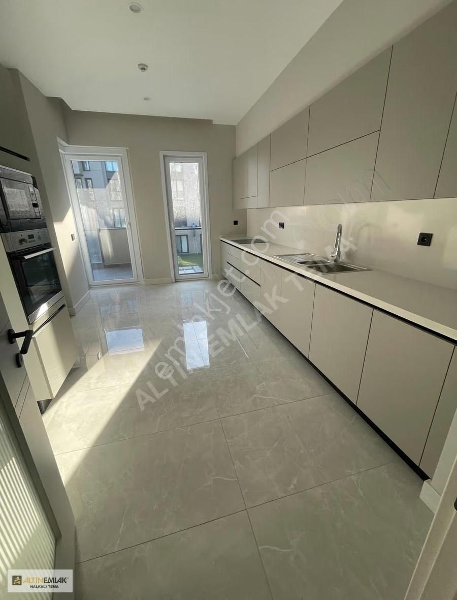 Tema İstanbul 2'de 240m2 4+1 Full Yapılı Satılık Daire - Görsel 5