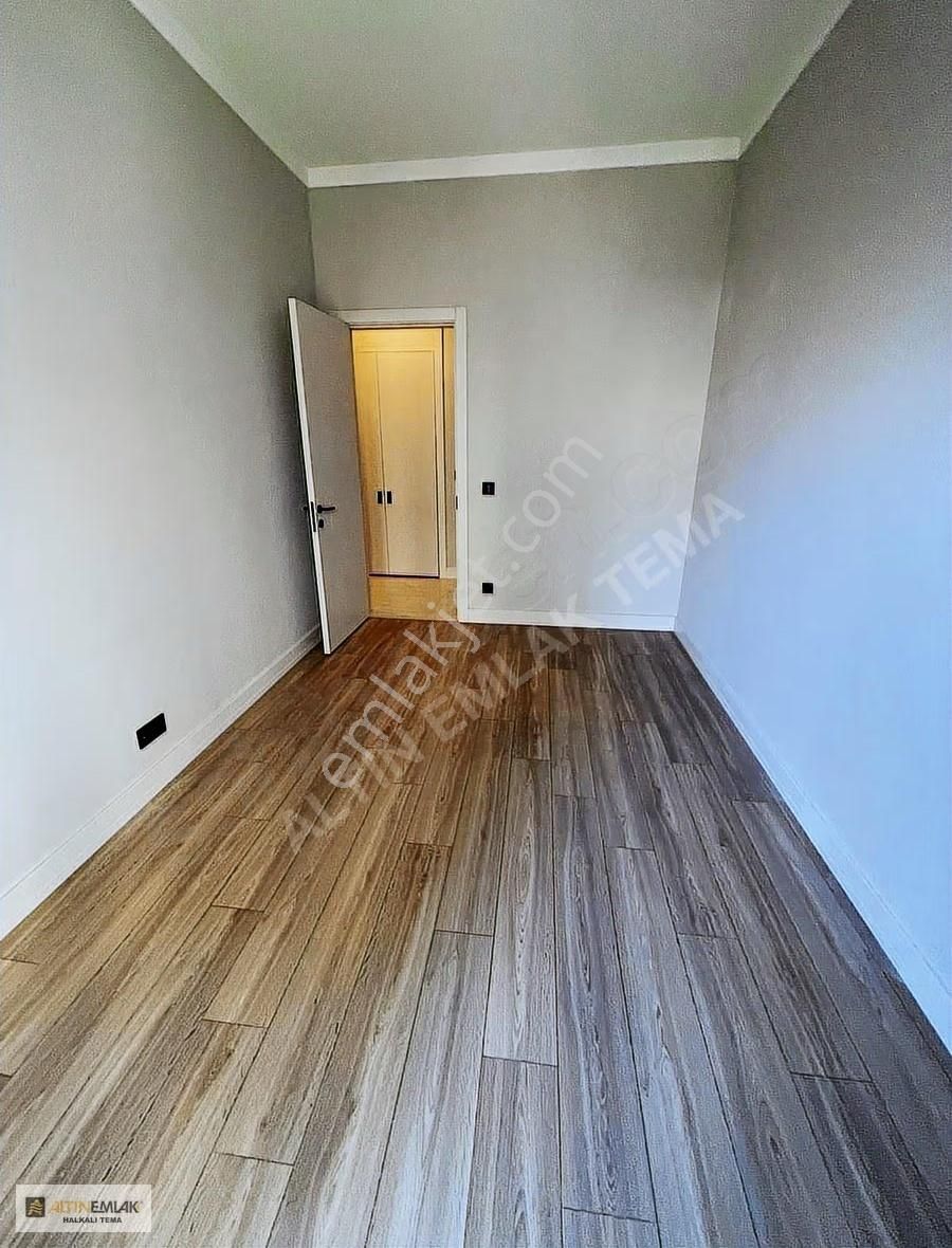 Tema İstanbul 2'de 240m2 4+1 Full Yapılı Satılık Daire - Görsel 21