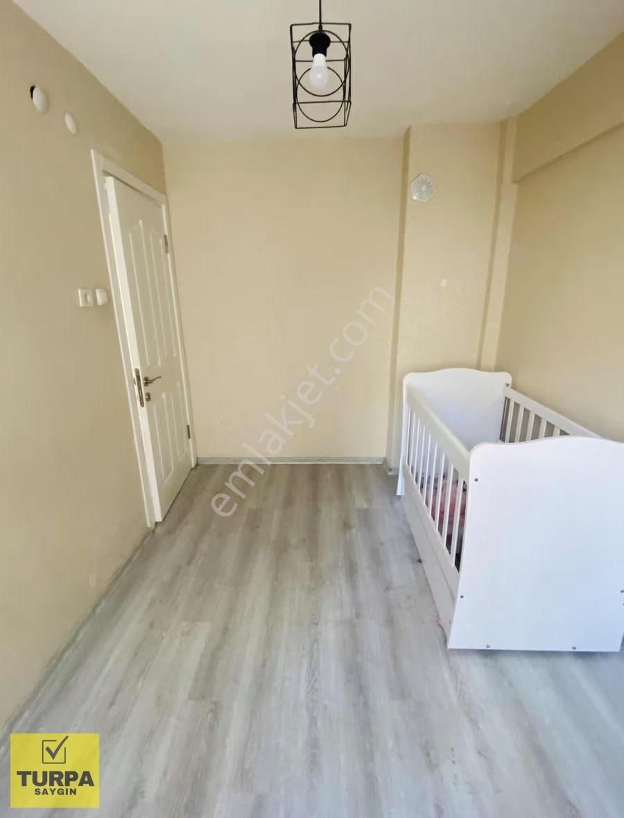 Turpa Saygın'dan Ordu Caddesinde Üzümcü Okulu 2 Dk Ara Kat Daire - Görsel 20