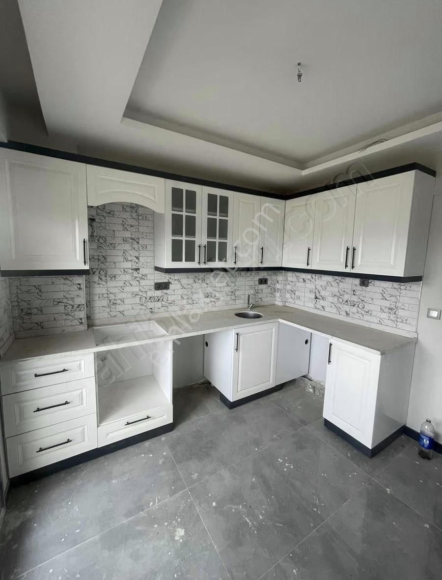 Sofude'de Kiralık 2+1 Kapalı Mutfak