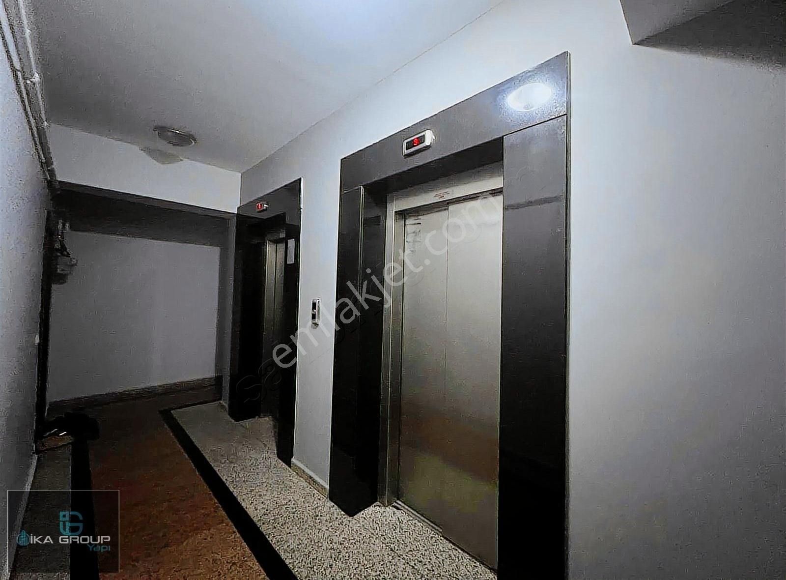 Cumhuriyet Mh.de Metrobüse 2 Dk Teraslı Satılık Daire - Görsel 6