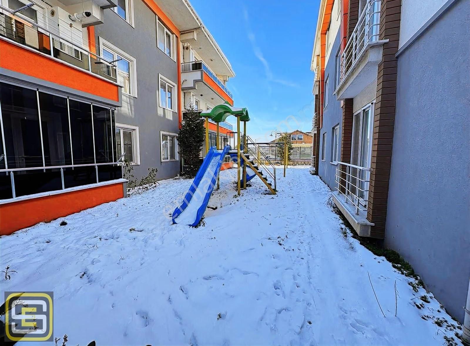 Sakarya Karasu'da Denize Yakın Havuzlu Sitede Masrafsız Daire - Görsel 30