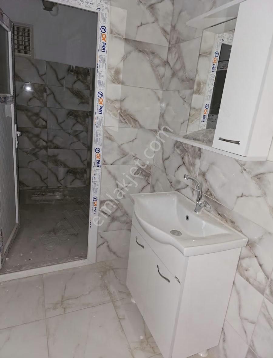 Genç Emlak'tan Nusratiye'de Park Manzaralı Kiralık 3+1 Daire - Görsel 2