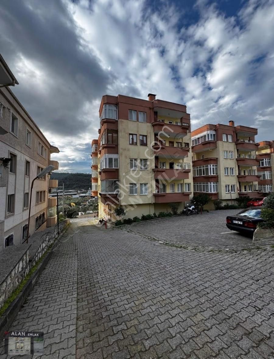 3+1 Yenimahalle Çam Dibi Sitesi