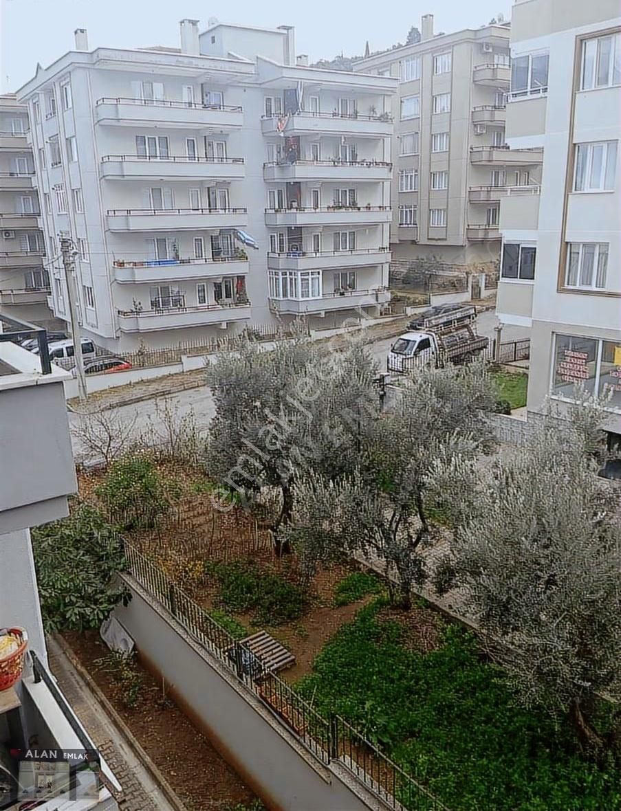 Mudanya Mekezde Havuz 'lu Daire - Görsel 14