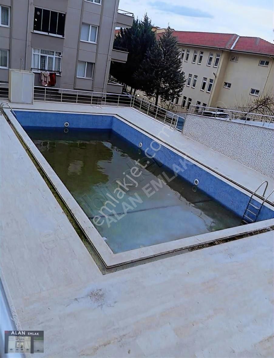 Mudanya Mekezde Havuz 'lu Daire - Görsel 24