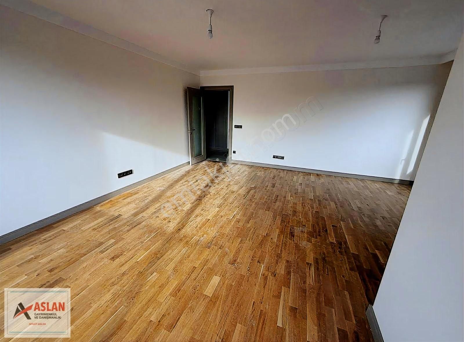 Fırsat! Vera Çengelköy Site İçerisinde 3+1 Lüks Arakat Daire - Görsel 12