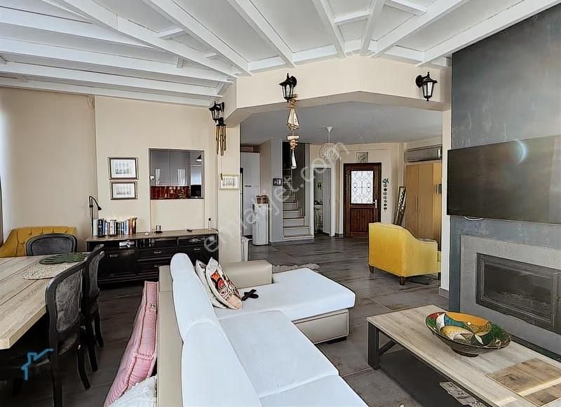 Geriş'te Yenilenmiş, Her Katından Muhteşem Deniz Manzaralı Villa - Görsel 29