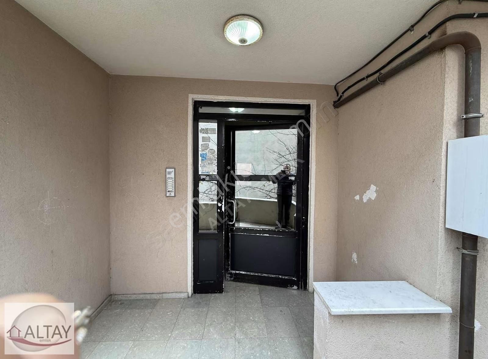 Ataşehir Kayışdağ Mah Ayaz Sokak 1+1 40 M2 Yüksek Giriş - Görsel 17