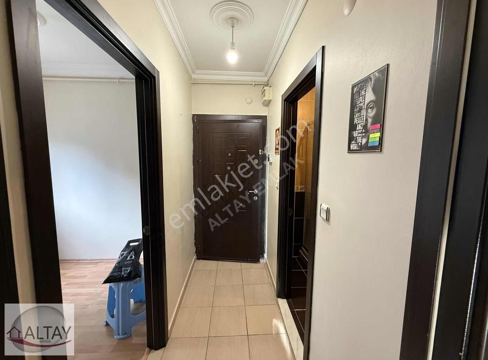 Küçükbakkalköy Mah. Toplu Ulaşıma Cok Yakın 1+1 45 M2 Giriş Kat - Görsel 9