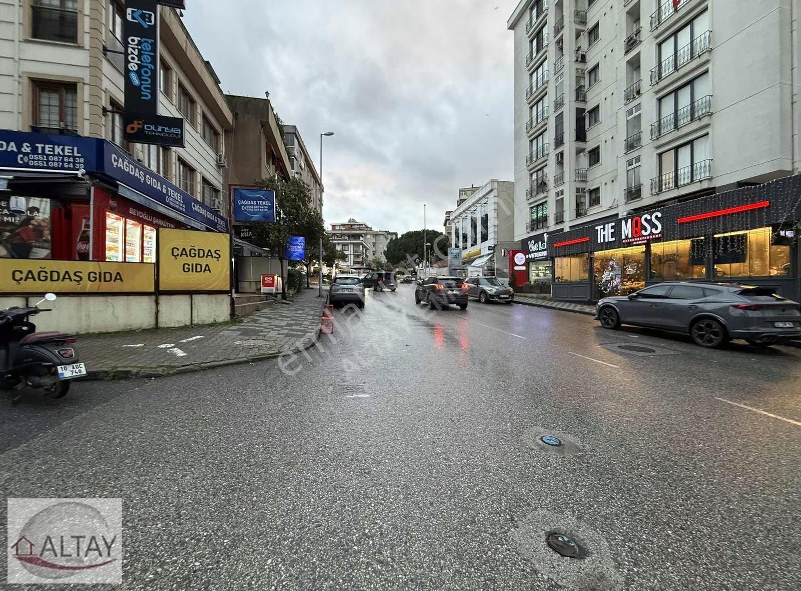 Küçükbakkalköy Mah. Toplu Ulaşıma Cok Yakın 1+1 45 M2 Giriş Kat - Görsel 6