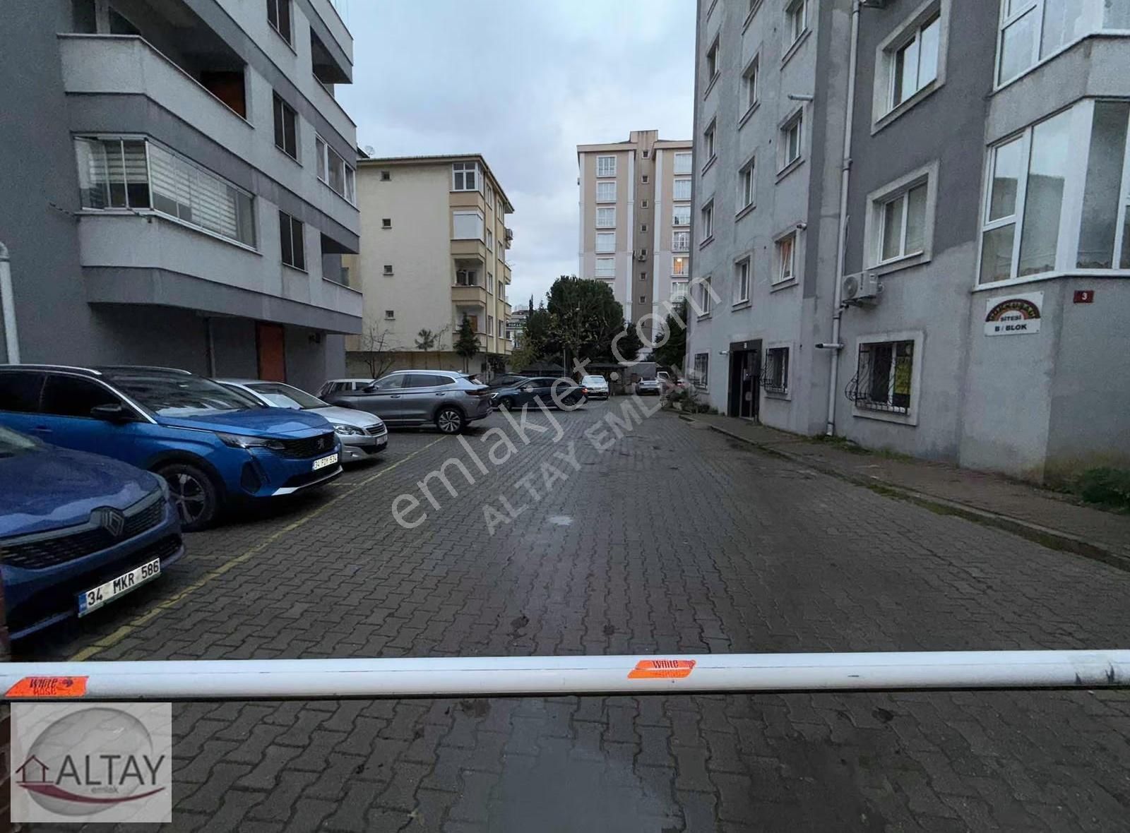 Küçükbakkalköy Mah. Toplu Ulaşıma Cok Yakın 1+1 45 M2 Giriş Kat - Görsel 10