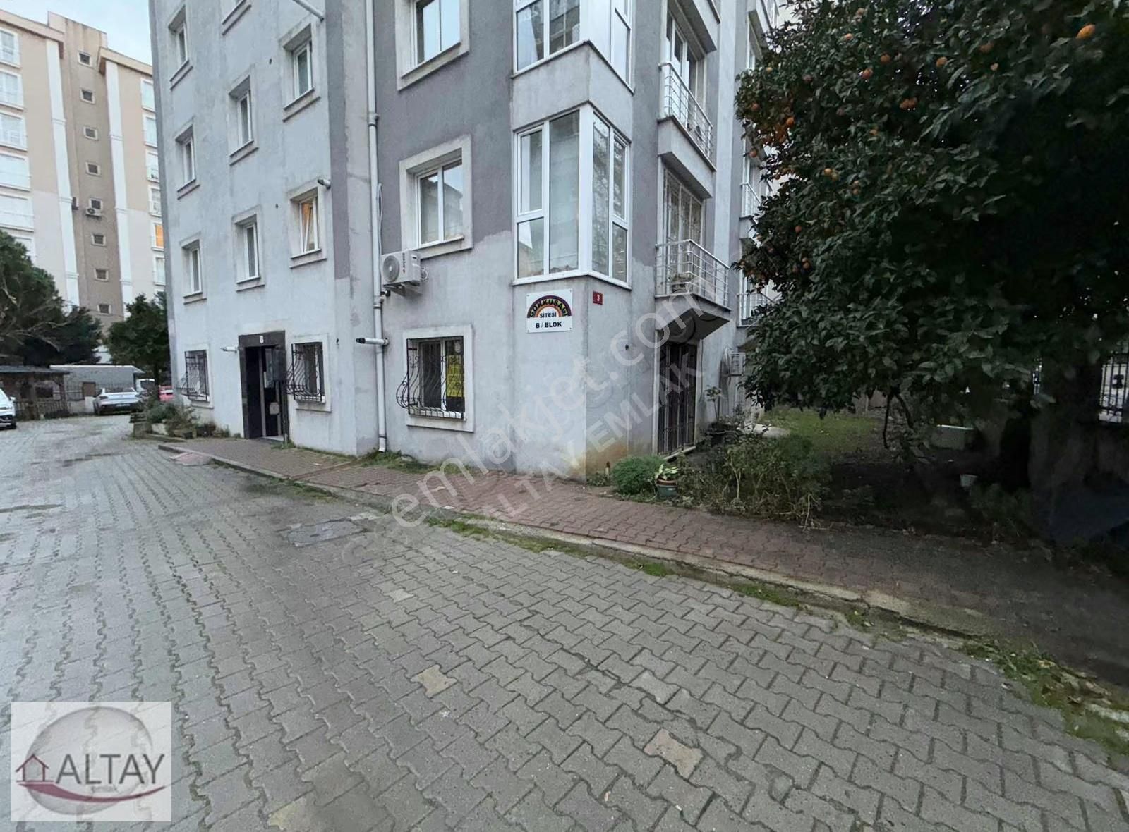 Küçükbakkalköy Mah. Toplu Ulaşıma Cok Yakın 1+1 45 M2 Giriş Kat - Görsel 11