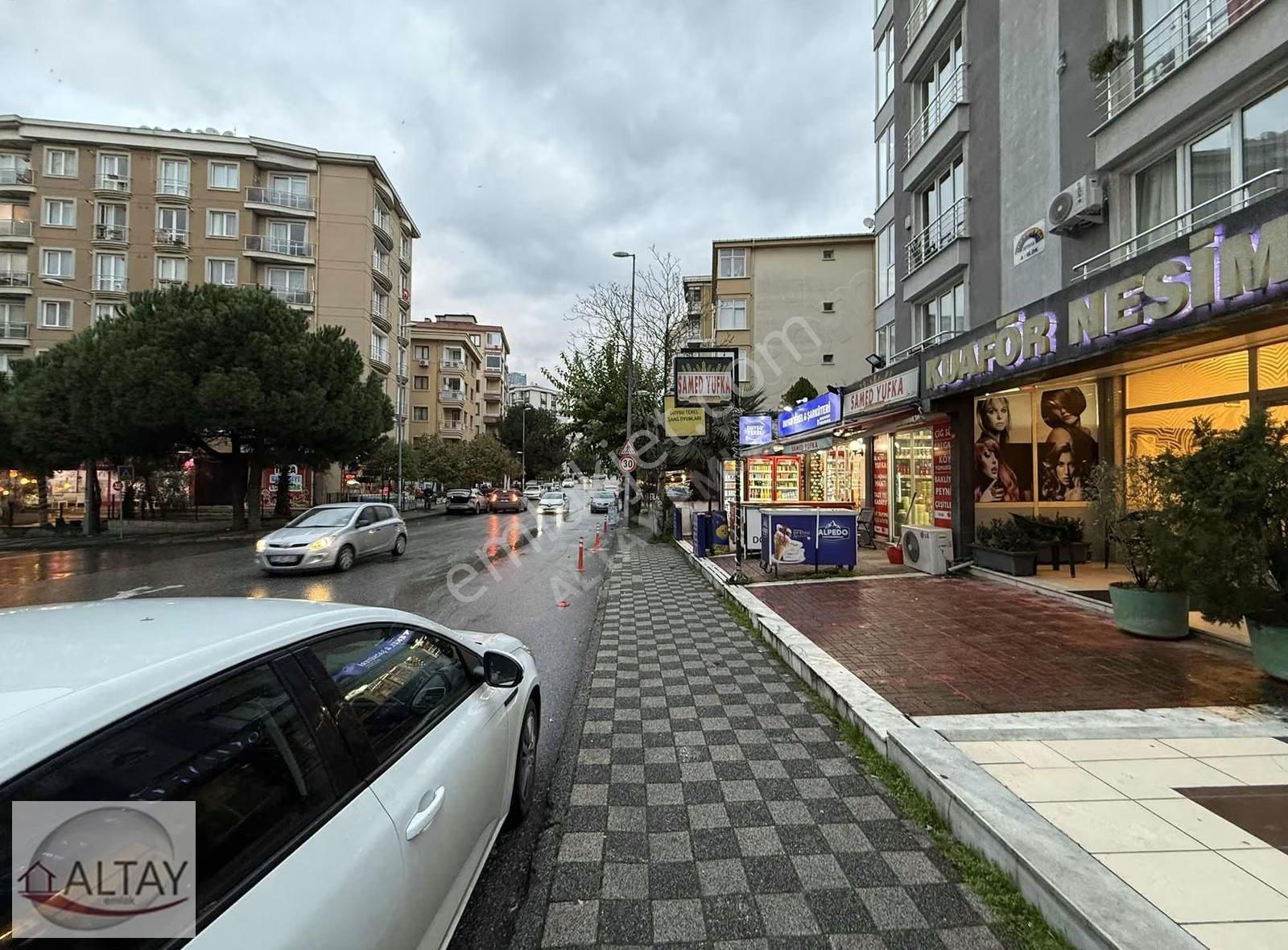 Küçükbakkalköy Mah. Toplu Ulaşıma Cok Yakın 1+1 45 M2 Giriş Kat - Görsel 14