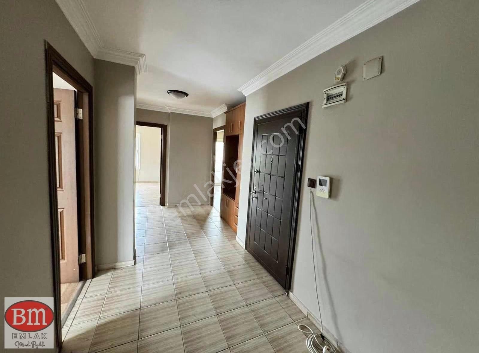 Bm"den Adliye Karşısında 3+0 Kiralık Ofis - Görsel 8