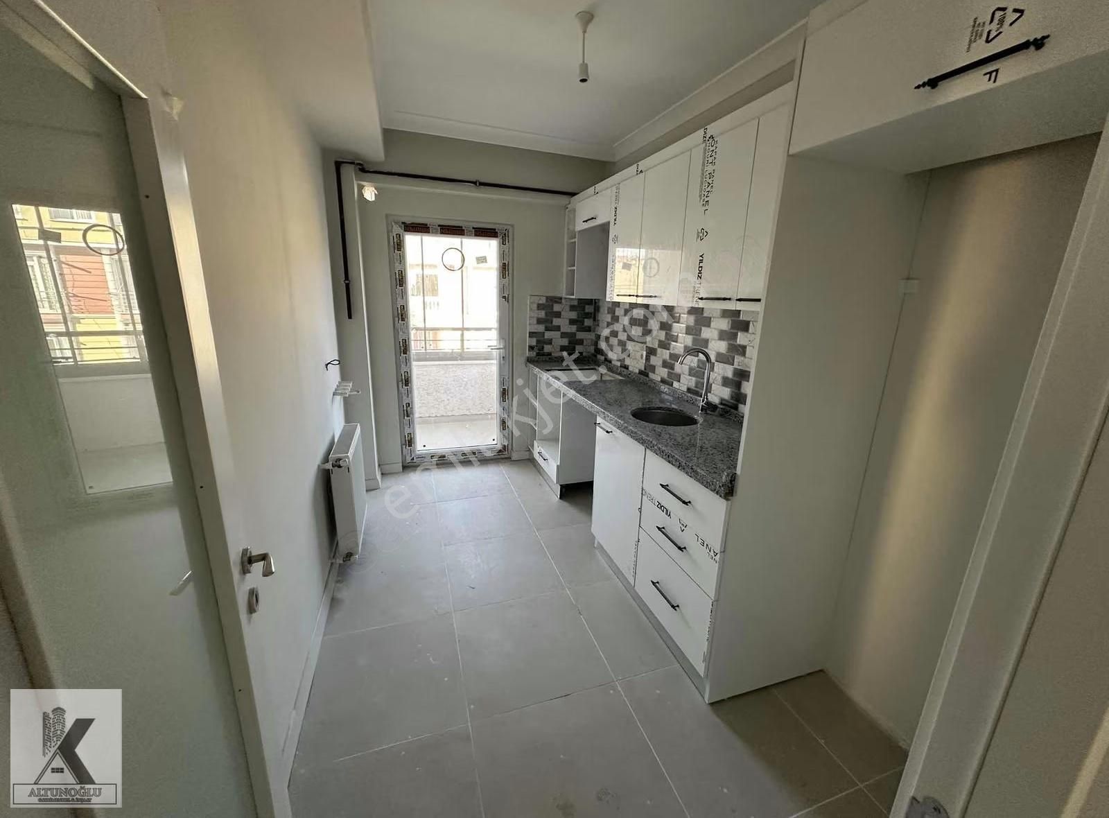 Cadde Üzerinde 2+1 Satılık Asansörlü Otoparklı Yangın Merdiveni - Görsel 19