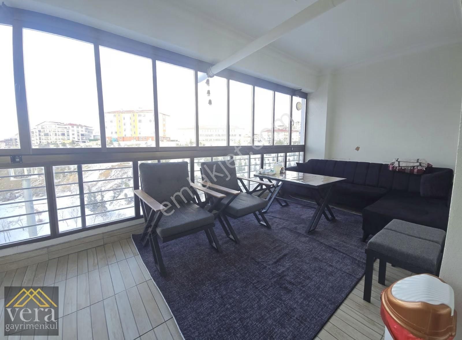 Cadde Yakını Teras Balkonlu Full Yapılı 7.kat 3+1 Kiralık Daire - Görsel 22