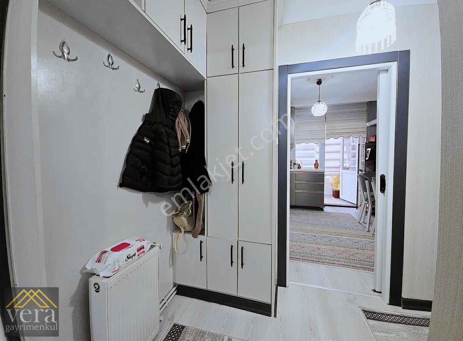 Asansörlü, İskanlı, Mantolamalı 3+1 Full Yapılı Güney Cepheli - Görsel 19