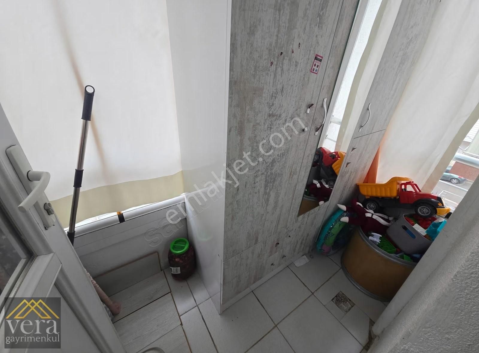 Asansörlü, İskanlı, Mantolamalı 3+1 Full Yapılı Güney Cepheli - Görsel 16