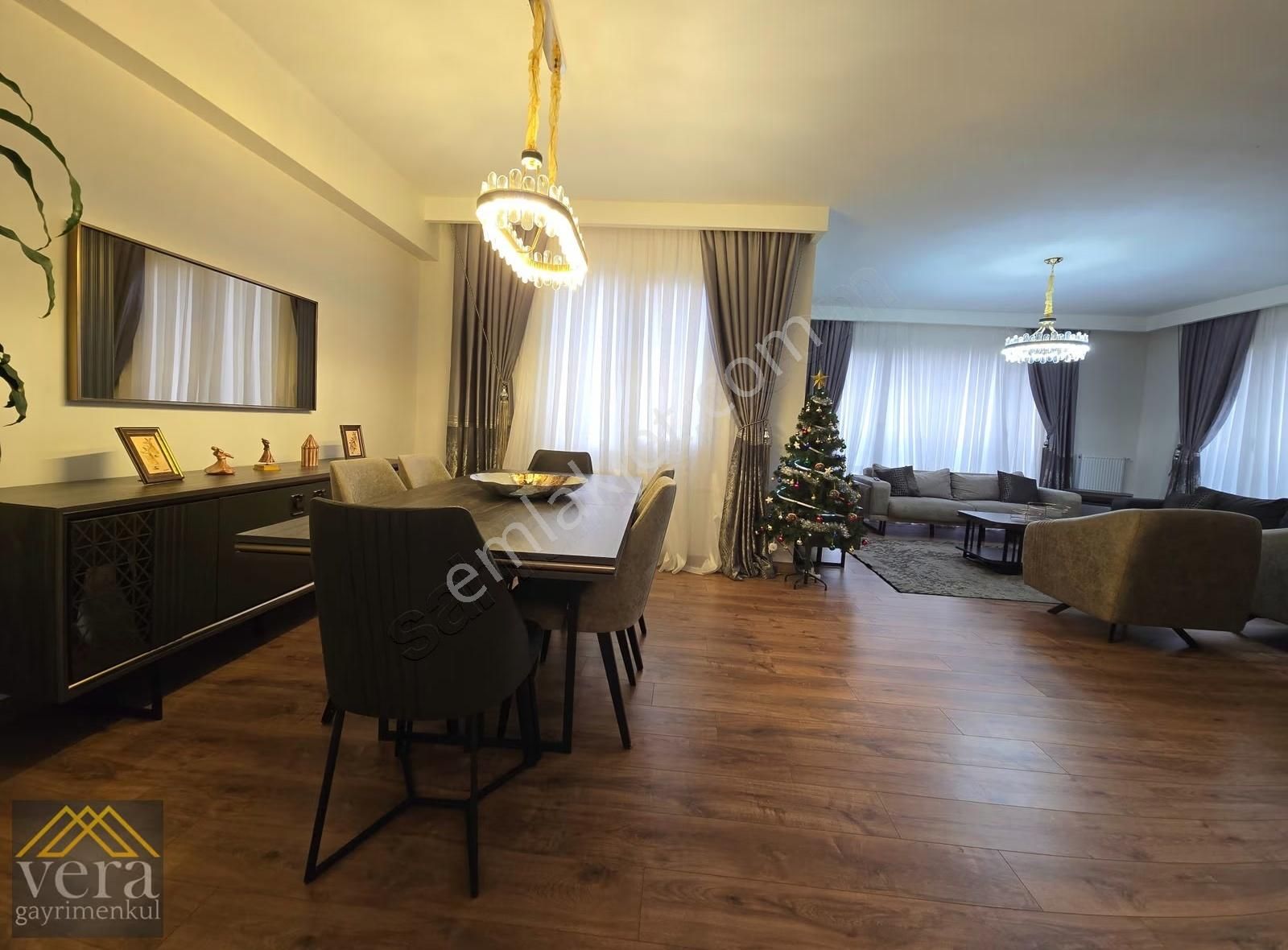 Vadi Ankara Sitesinde Full Güney 4+1 Orman Cephe 5. Kat 180 M2 - Görsel 4