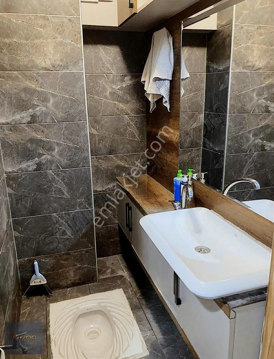 Deniz Manzaralı 3+1/160 M2 Alt Dubleks - Görsel 9