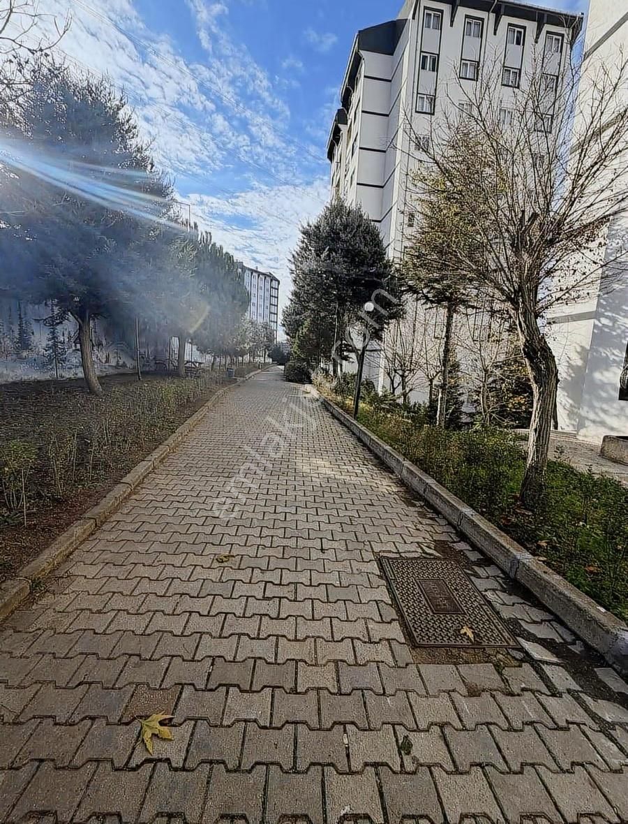 Şirin Emlaktan Tokı Ayazma 1 Konutları 2+1 95 M2 Daire - Görsel 11