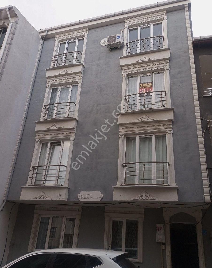 Çınarlı Mah. 2+1 8 Yaşında Satılık Daire