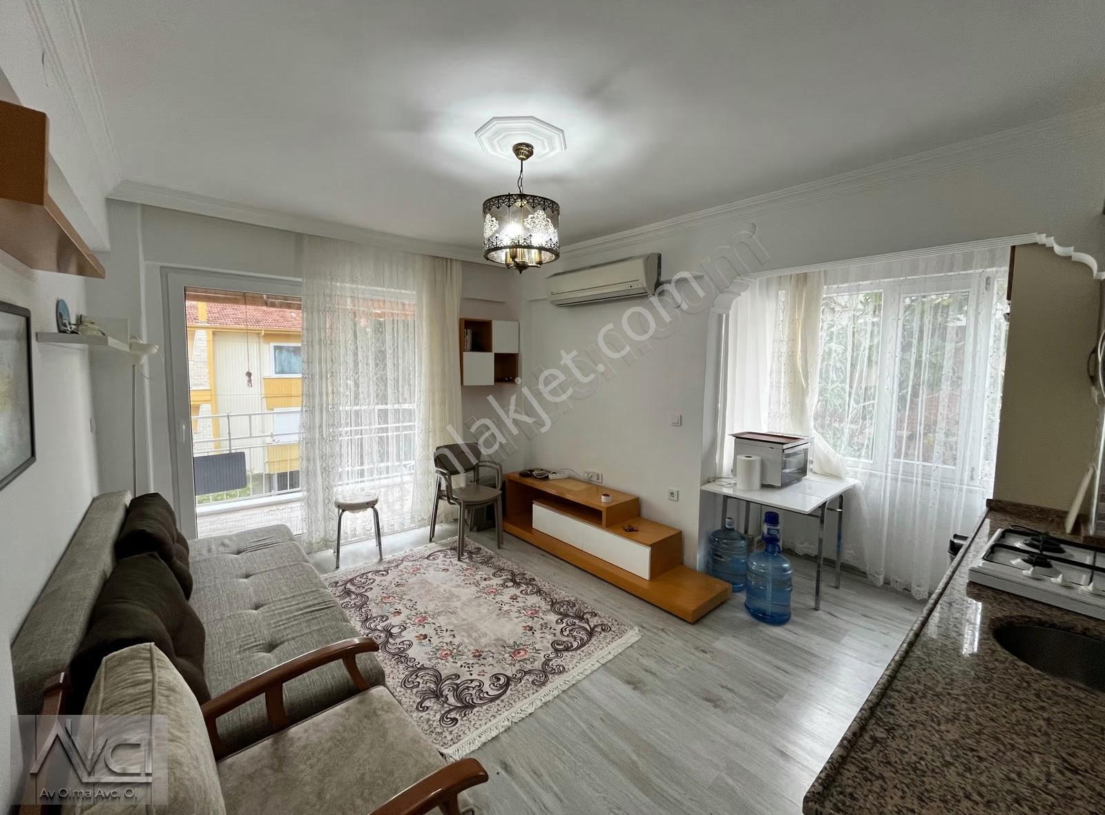 Avcı'dan Altınoluk Yağcılar Sahil 100mt İçi Yenilenmiş 2+1 Daire - Görsel 12