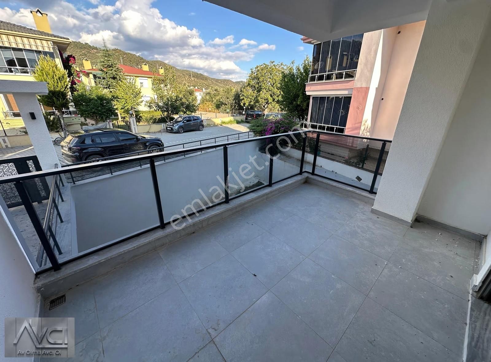 Avcı'dan Altınoluk Merkezde 3+1 Sıfır 250m2 Bahçeli Dubleks - Görsel 14