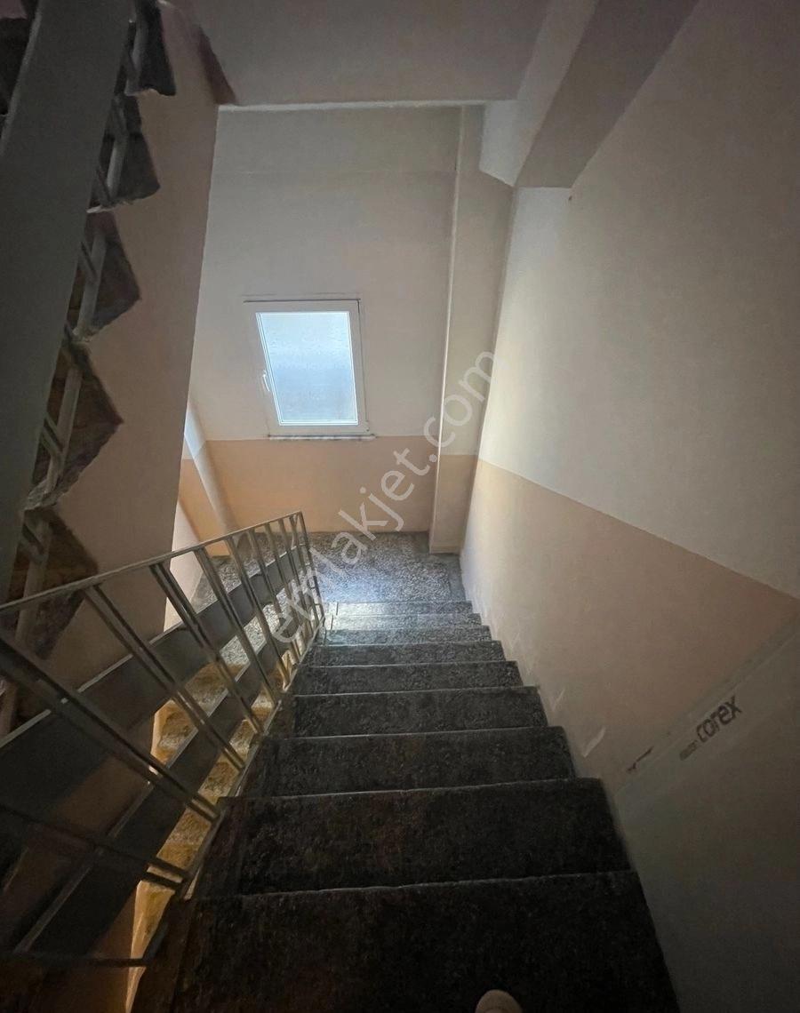 🏠tuğba Emlak’tan Orta Yılmazlar Mahallesi’nde 2. Kat 2+1 Eşyalı Kiralık Daire….🏠 - Görsel 7
