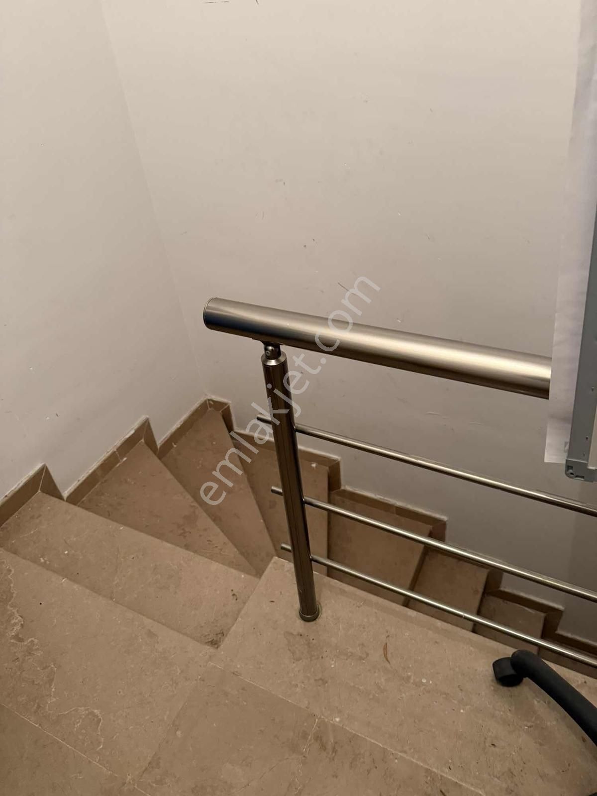 Üçevler Denizciler Cadde Bahçeli İki Katlı Kiralık Dükkan - Görsel 13