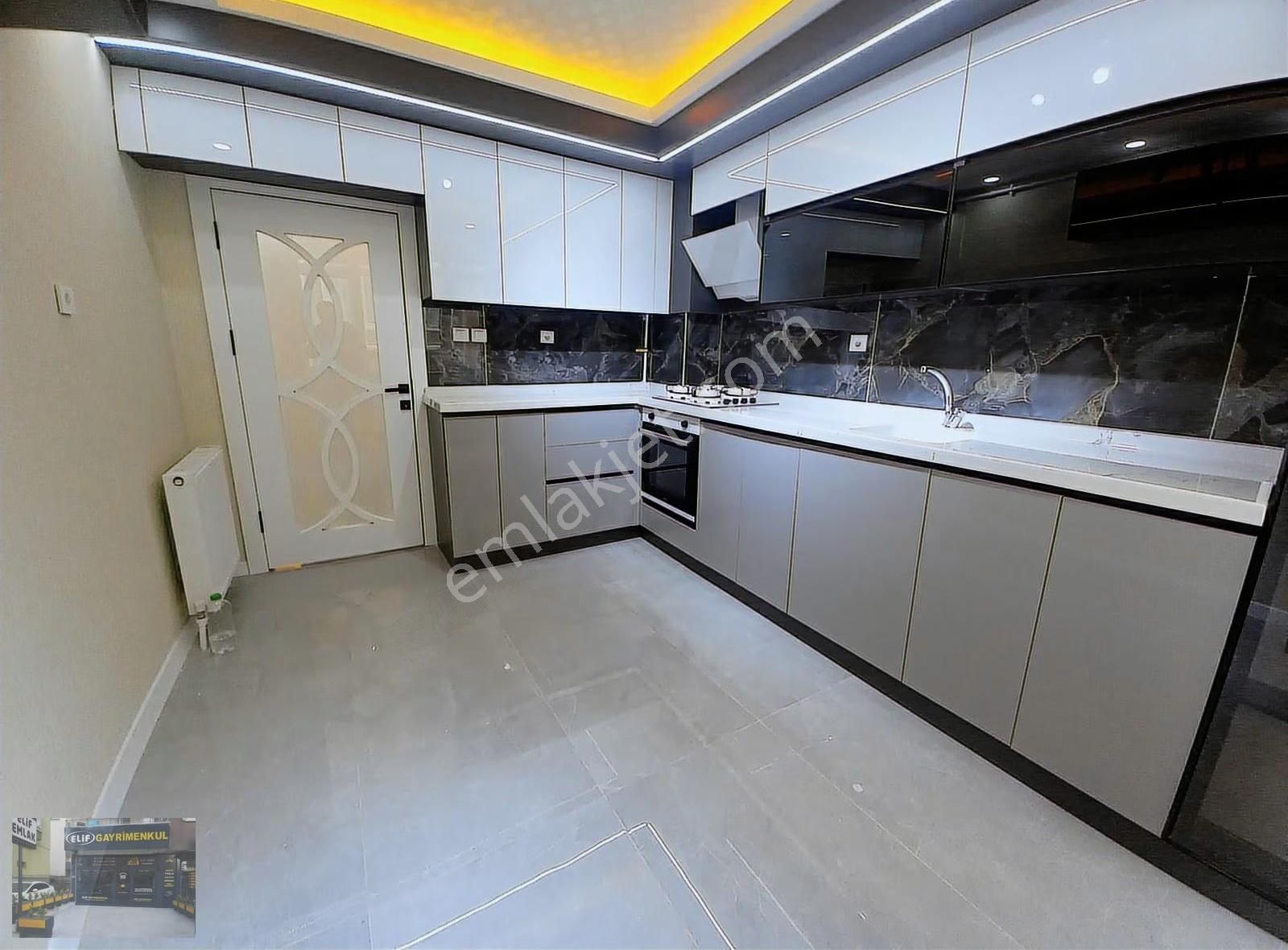 Elif Emlak'tan Sincan Da Plevne Mah. Salon Bağımsız 3+1 Ara Katta Daire - Görsel 17