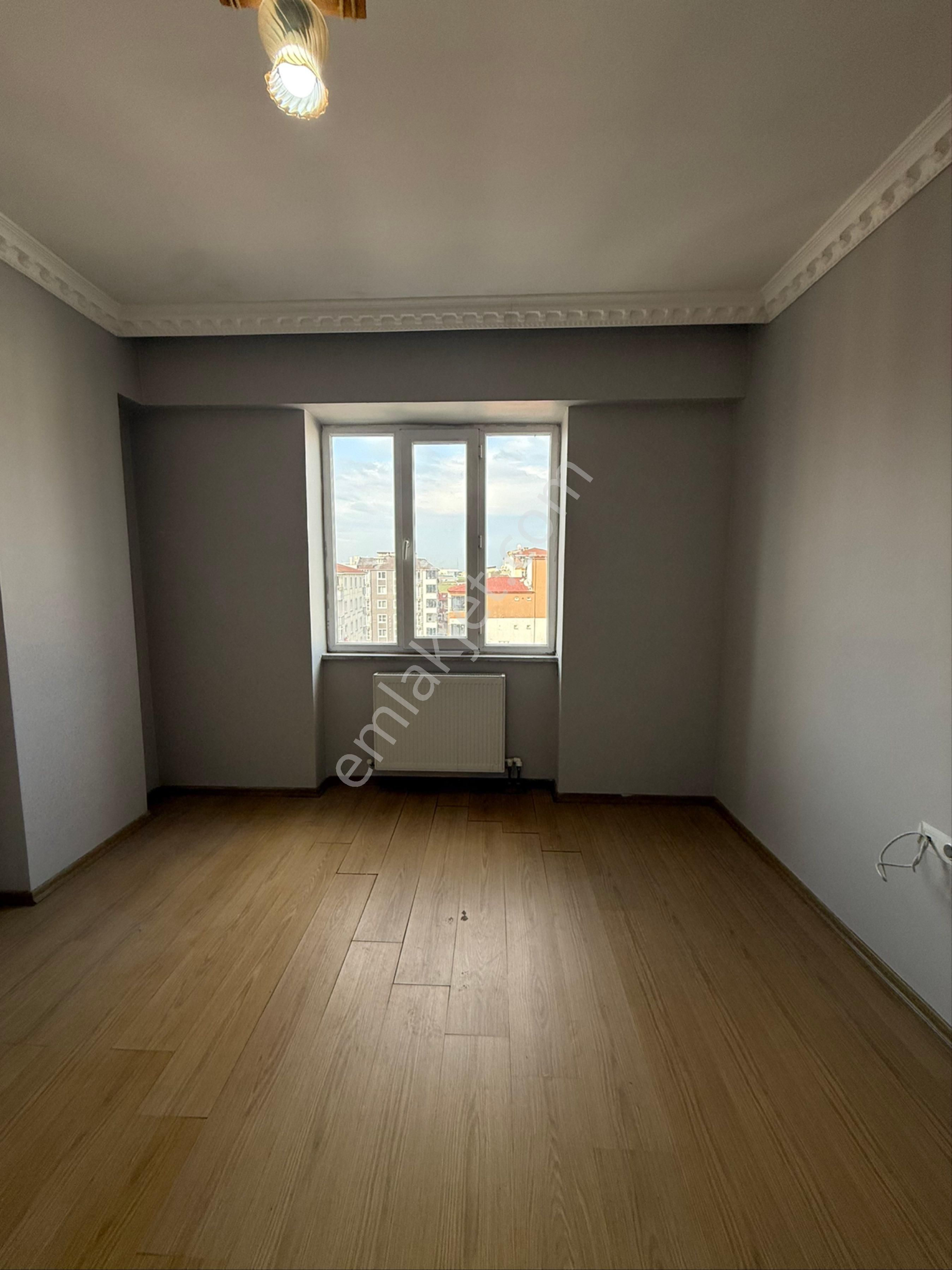 Kızılpınar Da Satılık 2+1 Ön Cephe Ferah Daire - Görsel 12