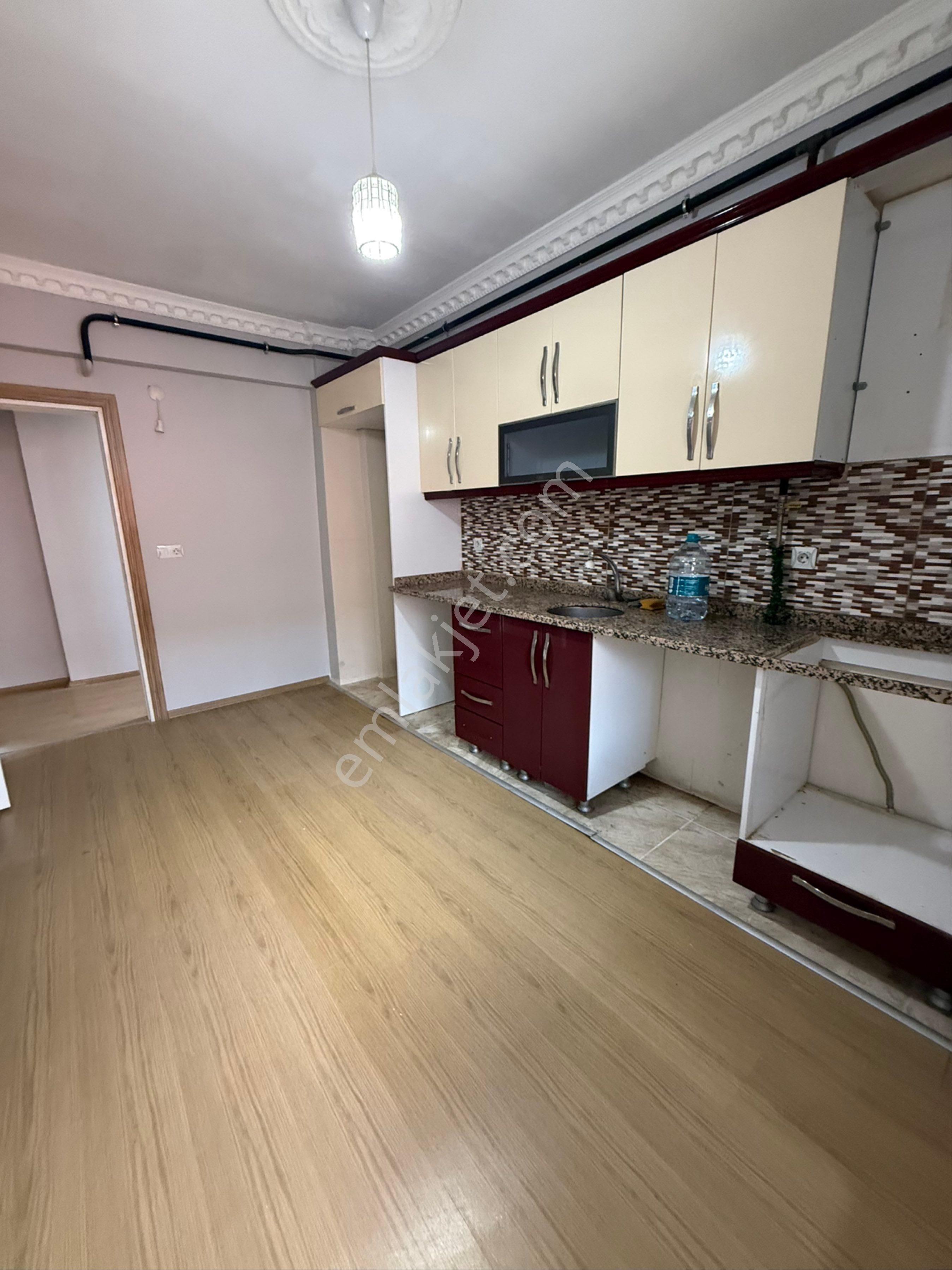 Kızılpınar Da Satılık 2+1 Ön Cephe Ferah Daire - Görsel 6