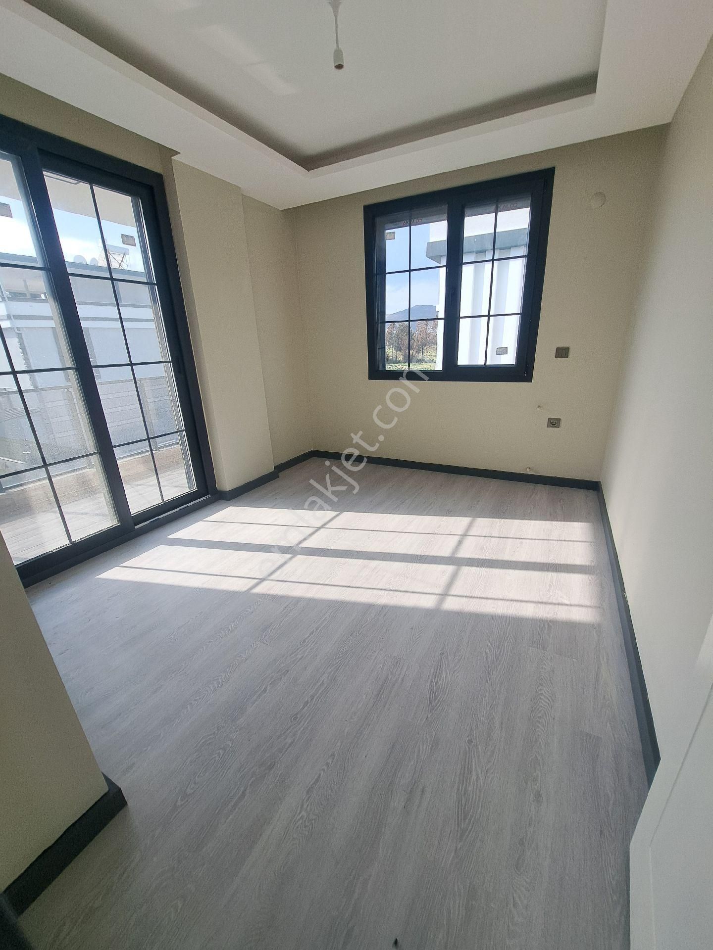 İzmir Seferihisar Doğanbey De Satılık 3+1 Havuzlu Müstakil Villa - Görsel 29