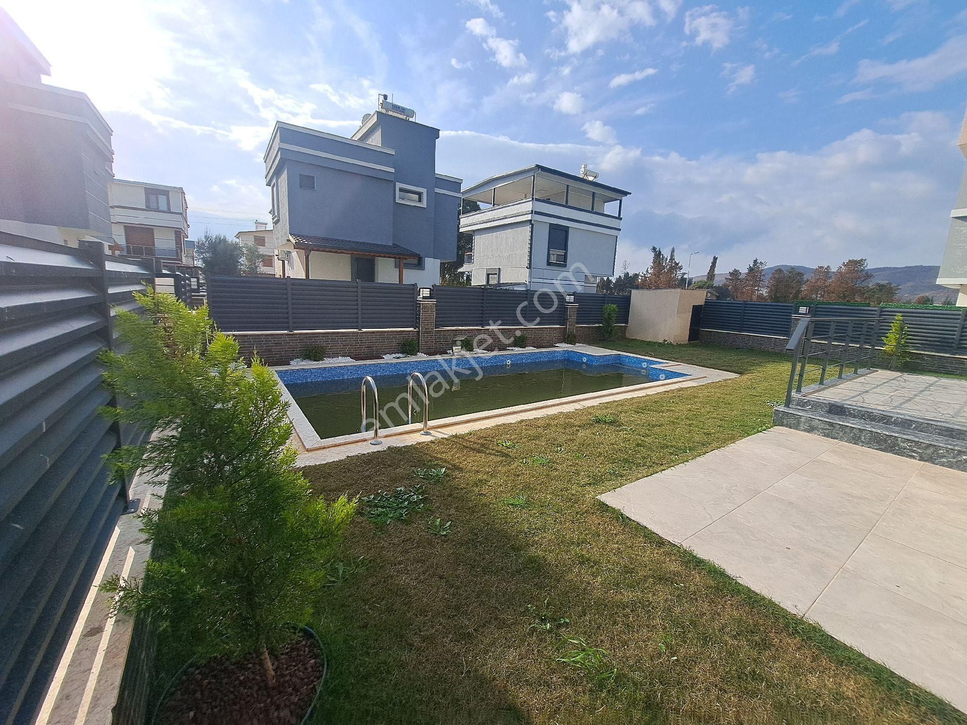 İzmir Seferihisar Doğanbey De Satılık 3+1 Havuzlu Müstakil Villa - Görsel 5